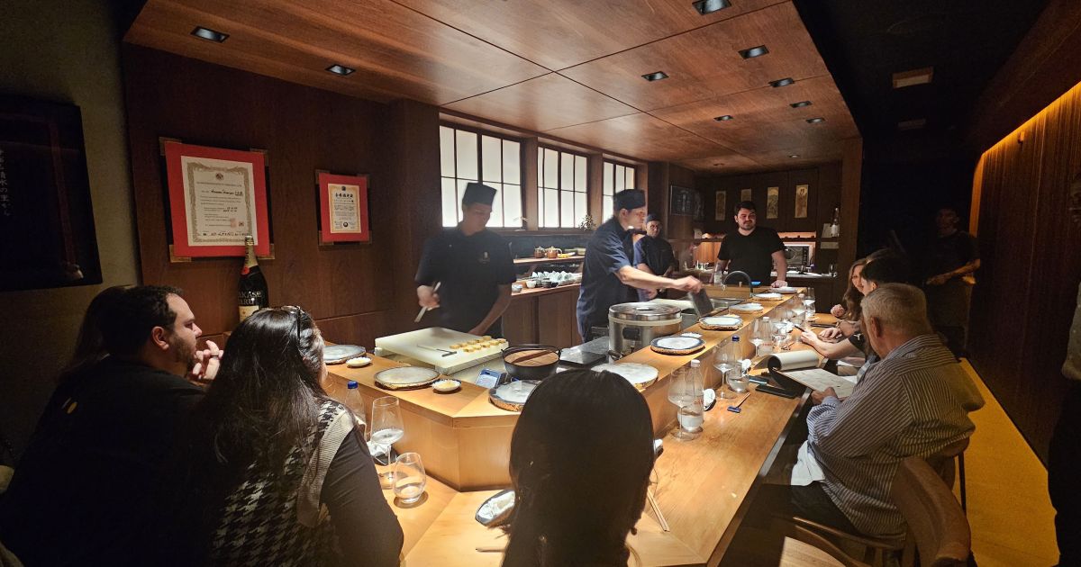 Dentro do Haru Ichiban, Umai já nasce como um dos melhores omakases do ...