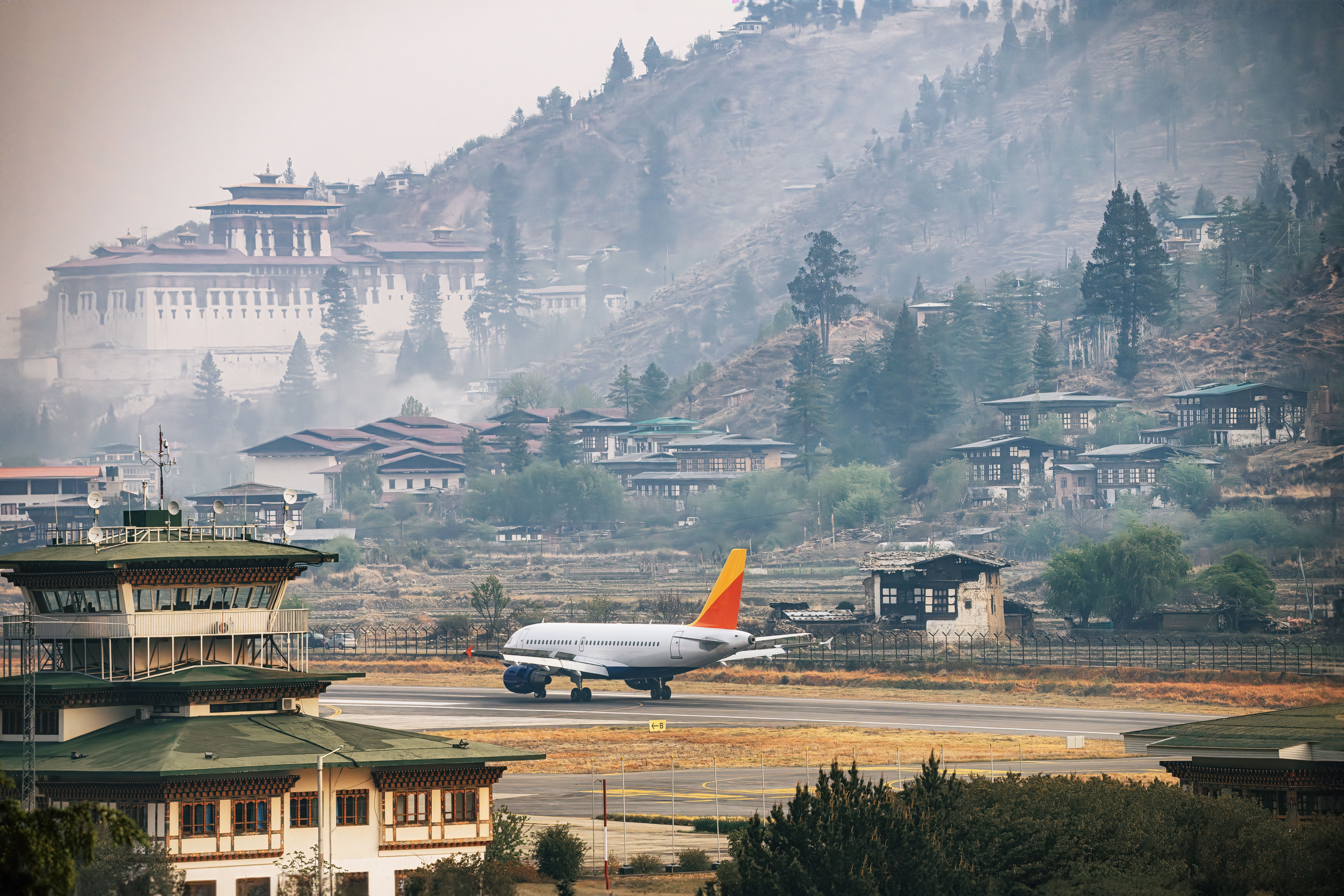 Aeroporto Internacional de Paro
