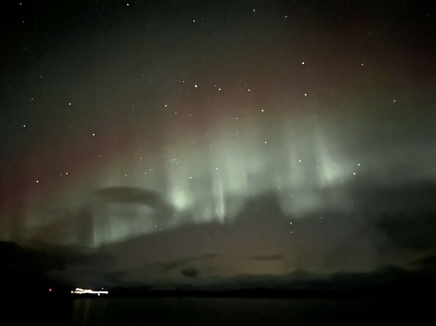 Aurora Boreal é um fenômeno natural que ocorre nas regiões polares da Terra, principalmente no Hemisfério Norte • CNN Viagem & Gastronomia