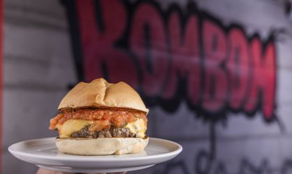Lanchonete da Cidade: 450 mil burgers e 72 toneladas de batatas vendidas anualmente