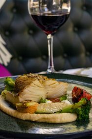 Durante o mês de setembro, restaurantes criam pratos com o pescado e provam que ele merece ser degustado em datas que vão além do Natal e Páscoa