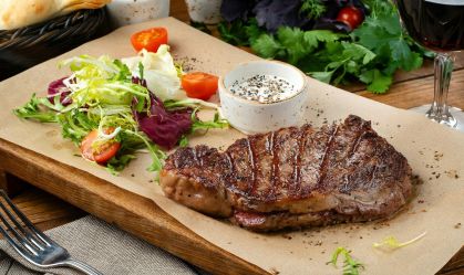 Descubra os melhores vinhos para acompanhar o churrasco