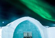 Hotel na Lapônia funciona só no inverno e é feito com 2.500 blocos de gelo