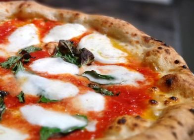 Pizza Margherita da Leggera Pizza Napoletana