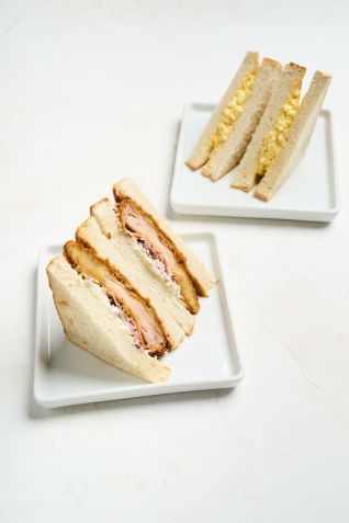 Sanduíches aparecem no menu para matar a saudades do extinto Amo-Te Sando, delivery do chef que funcionou apenas durante a pandemia • Lais Asca