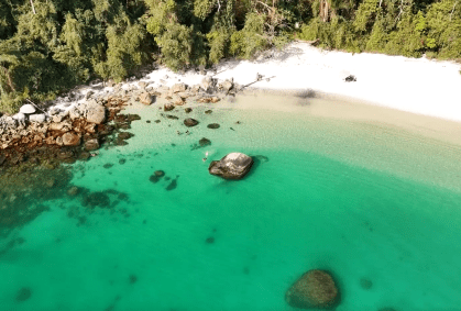 Angra dos Reis passa a cobrar taxa de turistas; entenda
