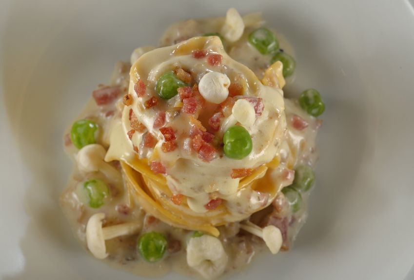 Tagliatelle à parisiense • Mauro Hollanda