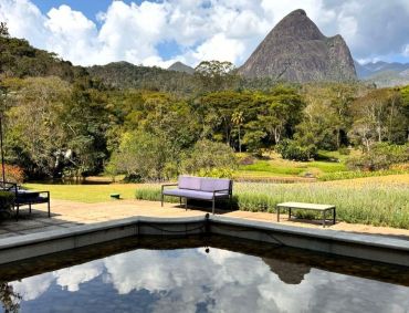 Detalhes da natureza ao redor da Casa Marambaia, hotel boutique na serra do Rio de Janeiro