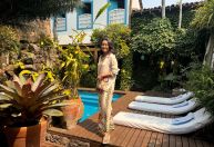 Em Paraty, Casa Turquesa brilha com luxo despretensioso em casarão restaurado