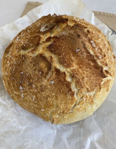 Chef Felipe Caputo ensina a preparar um pão com crosta crocante e macio por dentro • Felipe Caputo
