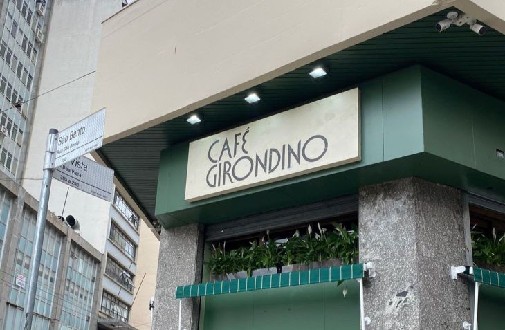 Fachada do Café Girondino, em frente ao Largo São Bento, no centro da capital paulista • Divulgação