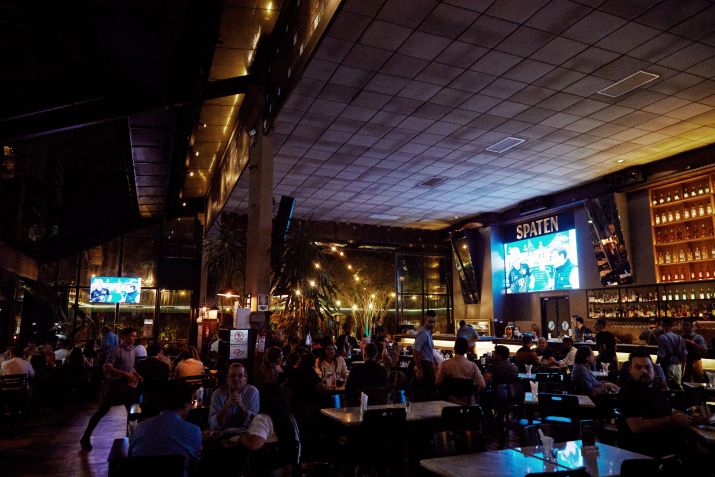 Boteco São Bento oferece opções de menu fechado para grupos de no mínimo dez pessoas, com bebidas e petiscos • Juliano Simões