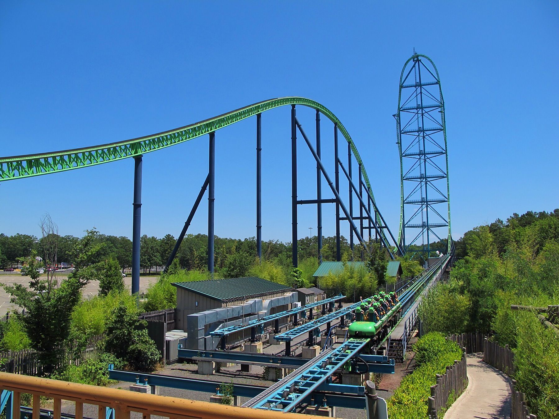 Montanha-russa Kingda Ka, no parque Six Flags Great Adventure, nos Estados Unidos