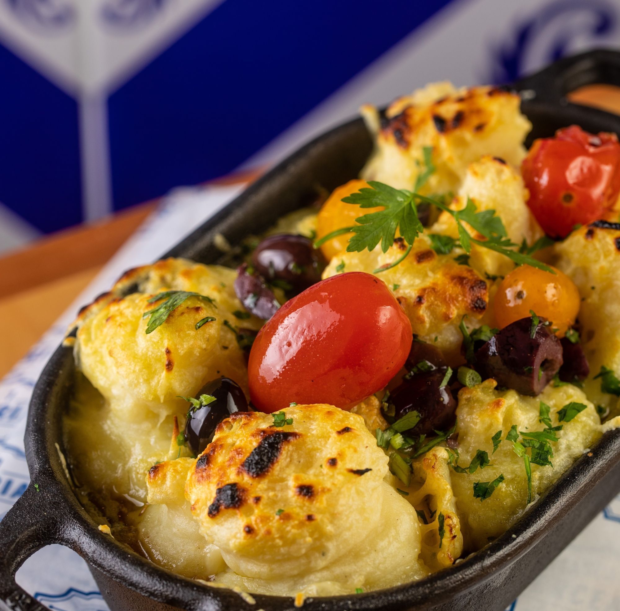 Bacalhau Espiritual é um dos destaques do menu da Mercearia da Praça, que aceitará encomendas para o Natal até dia 23 de dezembro • Tomás Rangel