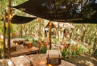 7 restaurantes com jardim para um dia ensolarado em Curitiba