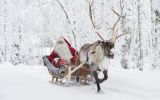 Papai Noel e rena na cidade de Rovaniemi, na Finlândia, onde há a "casa oficial" do Papai Noel