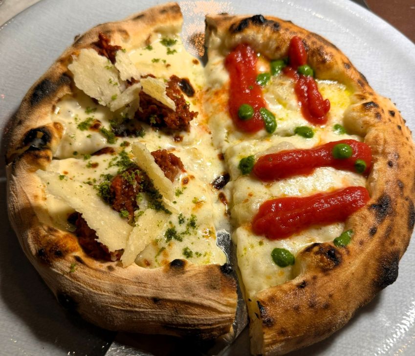 Pizza da Pepe in Grani, com ingredientes da região de Caiazzo • Matheus Ramos