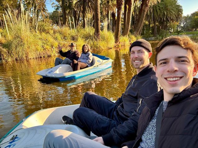 Austin e Jack dizem que estão muito felizes no país sul-americano • Jack Richards