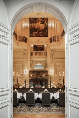 Baronne Restaurant tem arquitetura assinada por Corinne Sachot • Divulgação/Baronne Restaurant