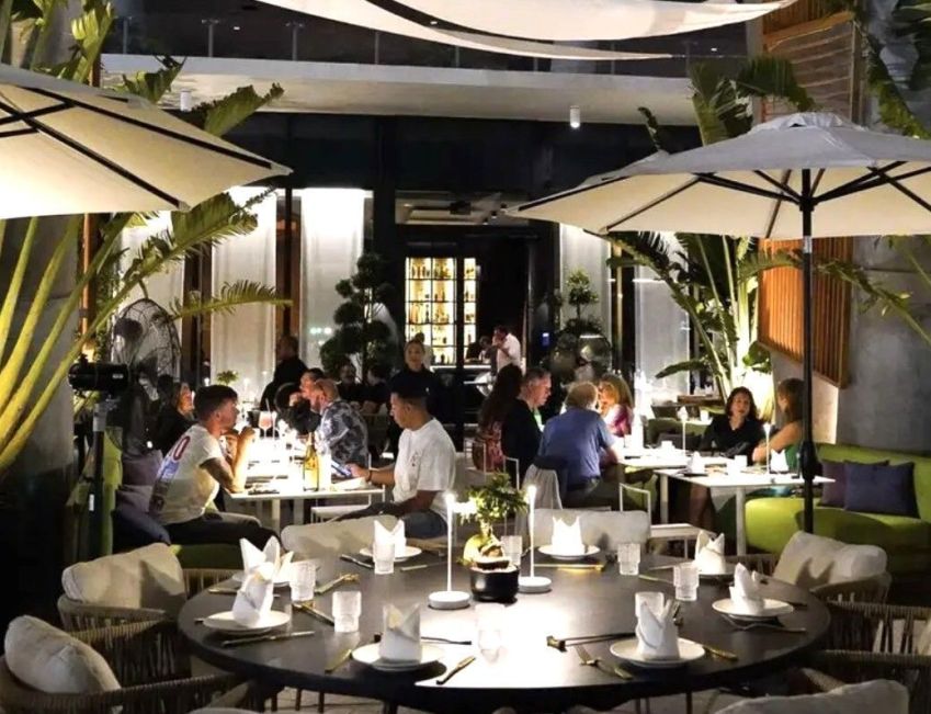 Área externa do Gao, em Miami Beach • Divulgação: