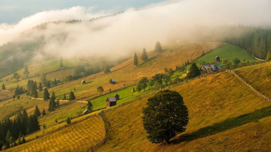 Trilha da Via Transilvanica atravessa paisagens rurais e vilarejos da Romênia aparentemente congelados no tempo • Via Transilvanica
