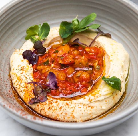 Homus do restaurante Aba, situado em South Congress • Jeff Marini/Visit Austin