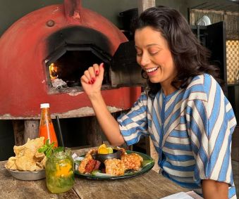 Daniela Filomeno em almoço no restaurante Xapuri
