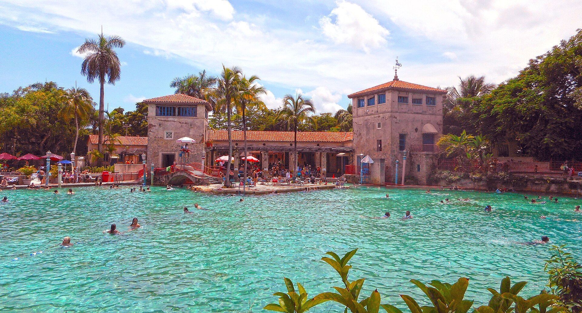 Fundação da Venetian Pool ocorreu em 1923 • Daniel Di Palma/Wikimedia commons