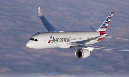 Por que companhias aéreas estão proibindo carregadores portáteis em voos?