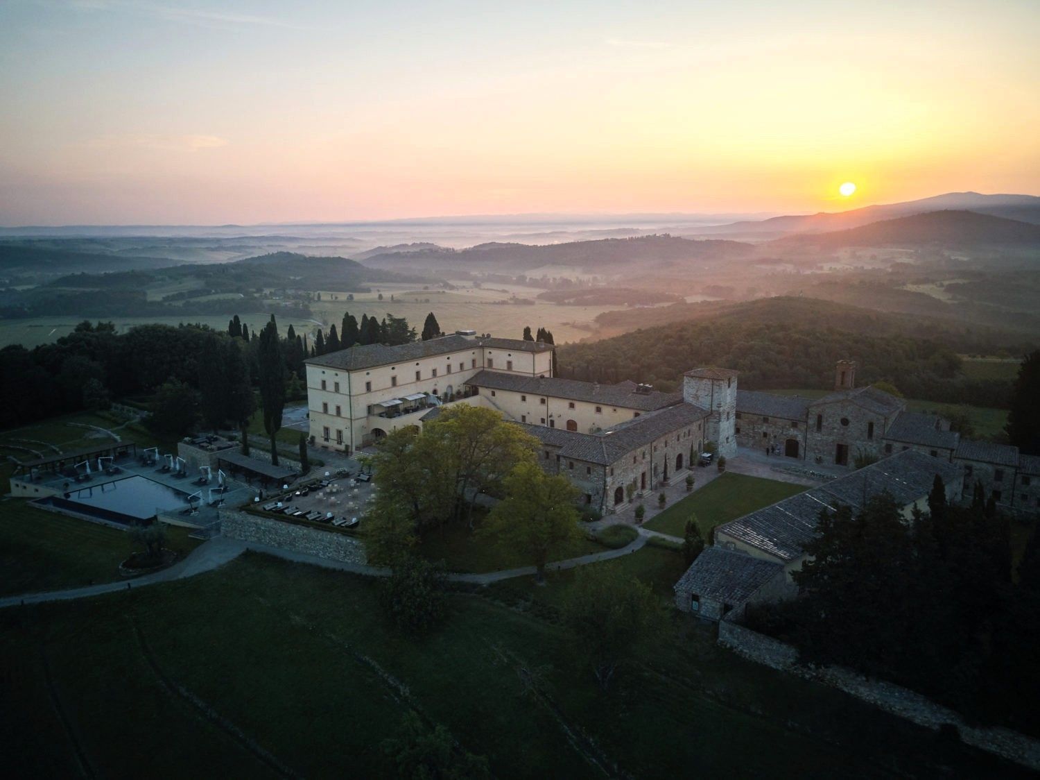 Com 39 acomodações, Castello di Casole é propriedade rural da Belmond que ocupa fortaleza histórica na Toscana • Divulgação/Belmond