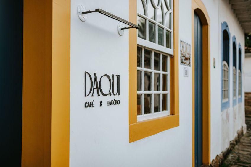 Empório Daqui combina café e loja com foco na produção artesanal da região • Bruna Albori