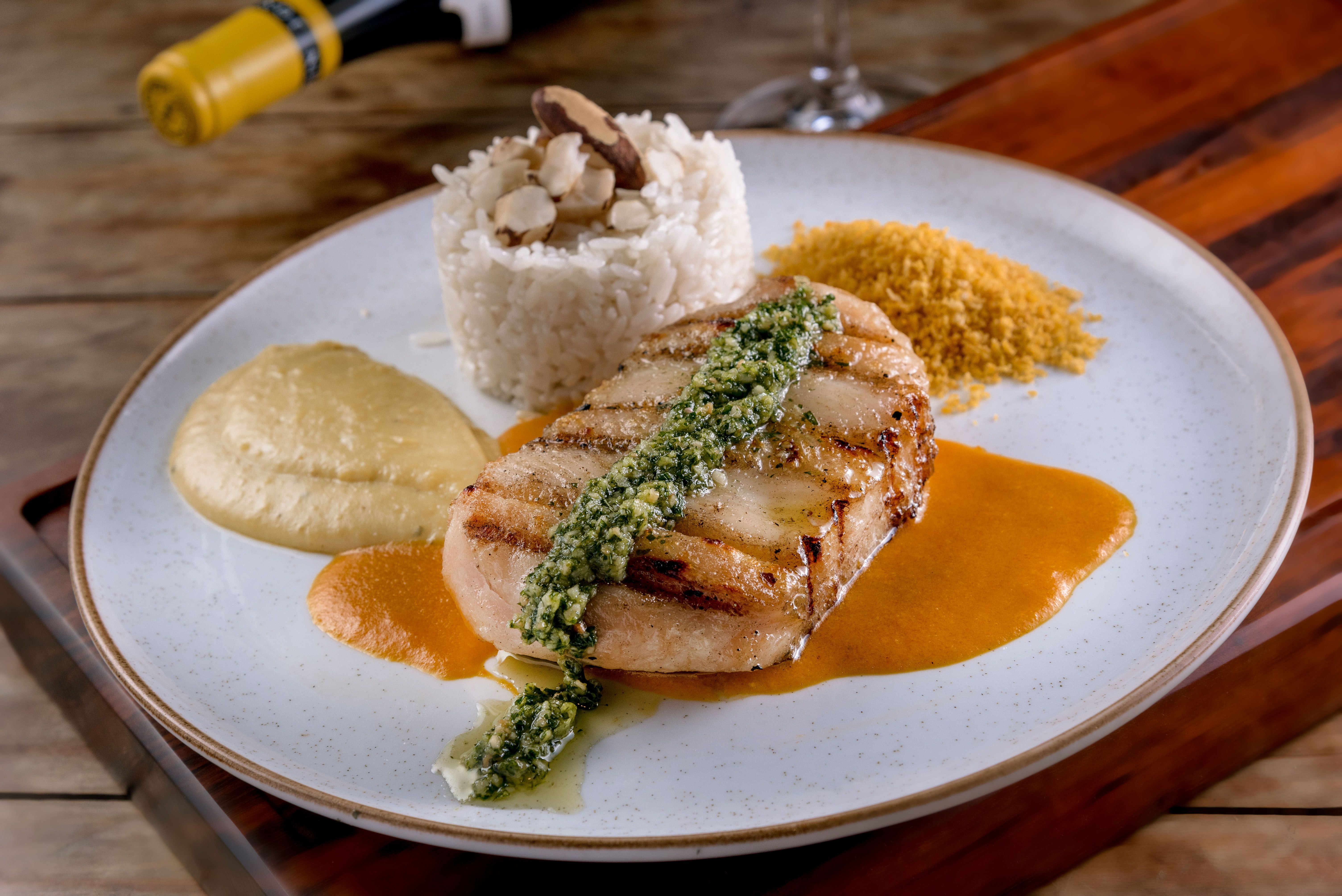 Pirarucu Amazônico é um dos pratos especiais da Páscoa do restaurante Pobre Juan • Lúcio Cunha
