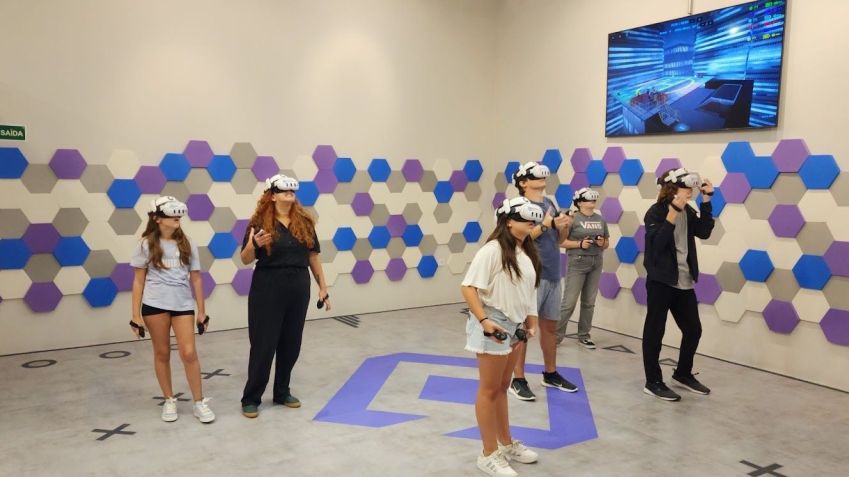Arena de realidade virtual é opção tecnológica de divertimento no feriadão • Divulgação