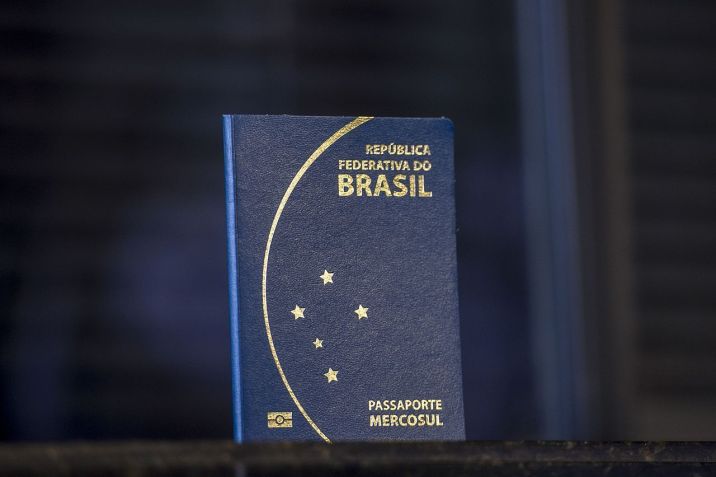 Passaporte é documento obrigatório para certas viagens internacionais e pode evitar entraves • Marcelo Camargo/Agência Brasil/Wikimedia Commons