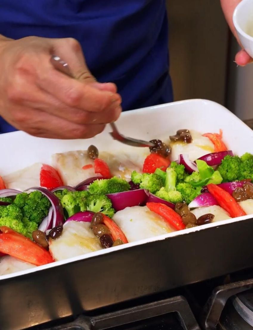 Bacalhau com vegetais para a Páscoa • Divulgação