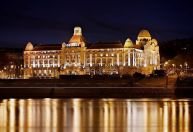 Famoso hotel em Budapeste é restaurado após virar relíquia decadente