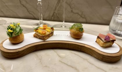 Entre caldos potentes e dim sum: o banquete histórico de Tássia Magalhães