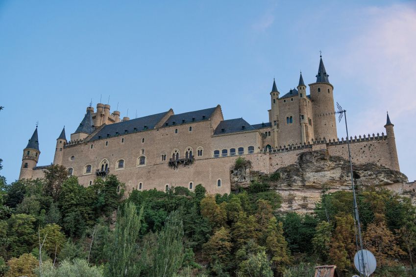 Alcázar de Segóvia, na Espanha • Unsplash/Diego Allen