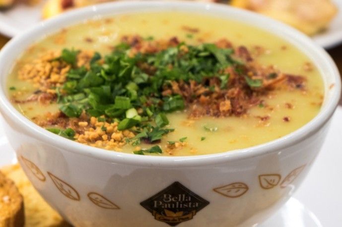 Bella Paulista funciona 24h e oferece buffet de caldos e sopas • Divulgação