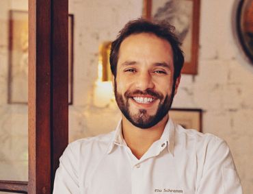 O chef Elia Schramm