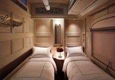 Cabine dupla com camas de solteiro do trem Belmond Andean Explorer