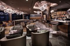 Interior do lounge Geo-82, dentro do Epcot, no Walt Disney World Resort