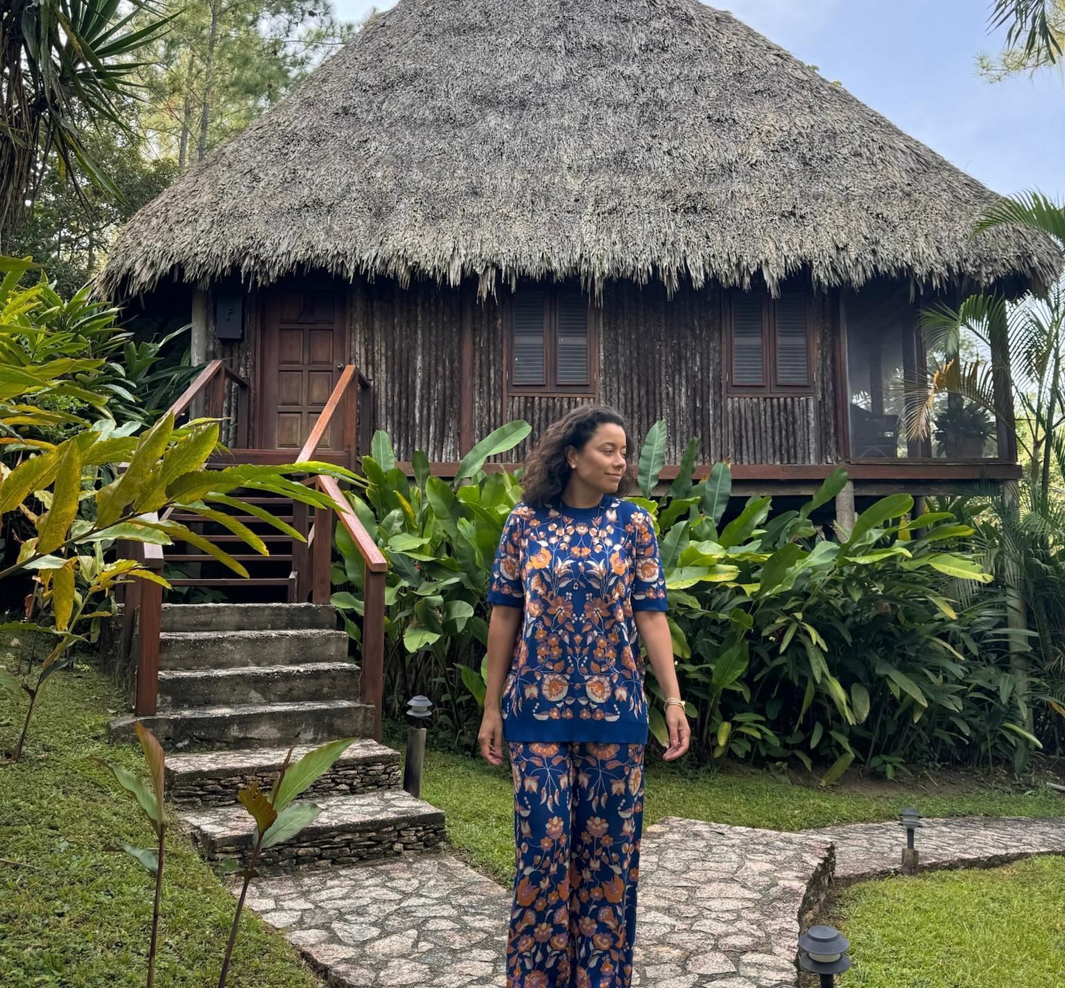 Blancaneaux Lodge fica em uma localização reclusa perto da fronteira com a Guatemala, em meio a uma reserva natural • CNN Viagem & Gastronomia