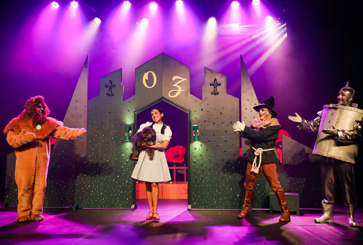 "O Mágico de Oz" toma conta do Teatro Uol até 3 de agosto • Divulgação/Teatro Uol