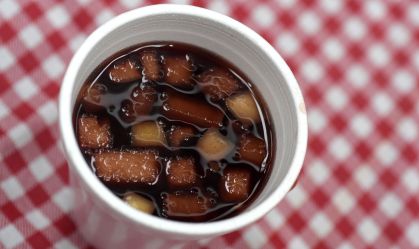 Qual a diferença entre quentão e vinho quente? Veja receitas das bebidas