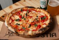 Onde comer pizzas sem glúten, mas cheias de sabor, em São Paulo