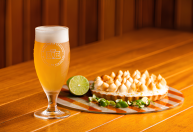 Dia da Cerveja: conheça 4 escolas cervejeiras e principais harmonizações