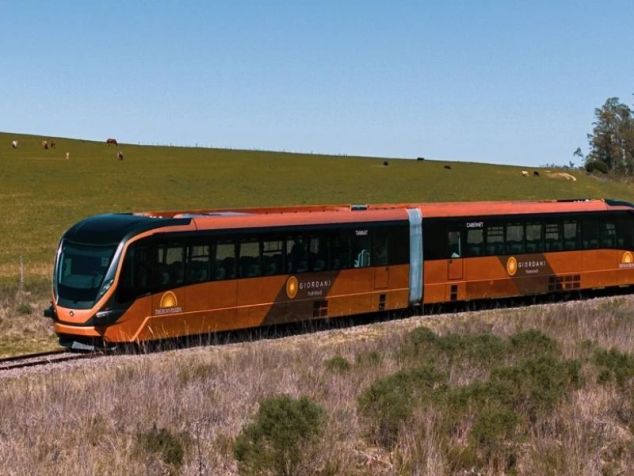 Trem do Pampa passa pelas planícies gaúchas e é ideal para amantes de vinho • Divulgação/Trem do Pampa