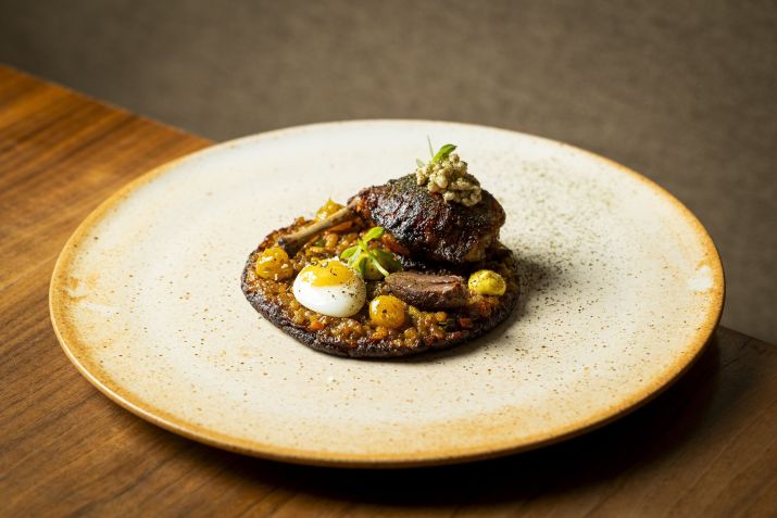 Singular, o novo menu-degustação do Pacato, se baseia na disponibilidade de ingredientes frescos respeito à sazonalidade • Victor Schwaner