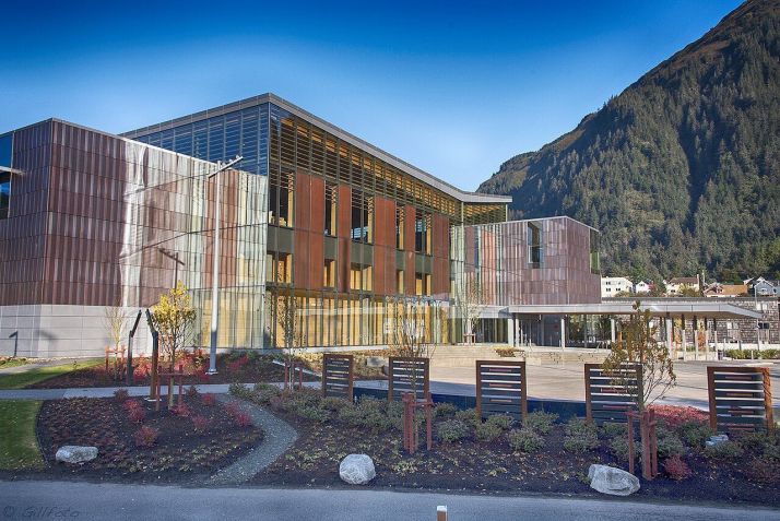The Alaska State Museum é uma instituição que conta a história dos ancestrais do estado • Wikimedia commons